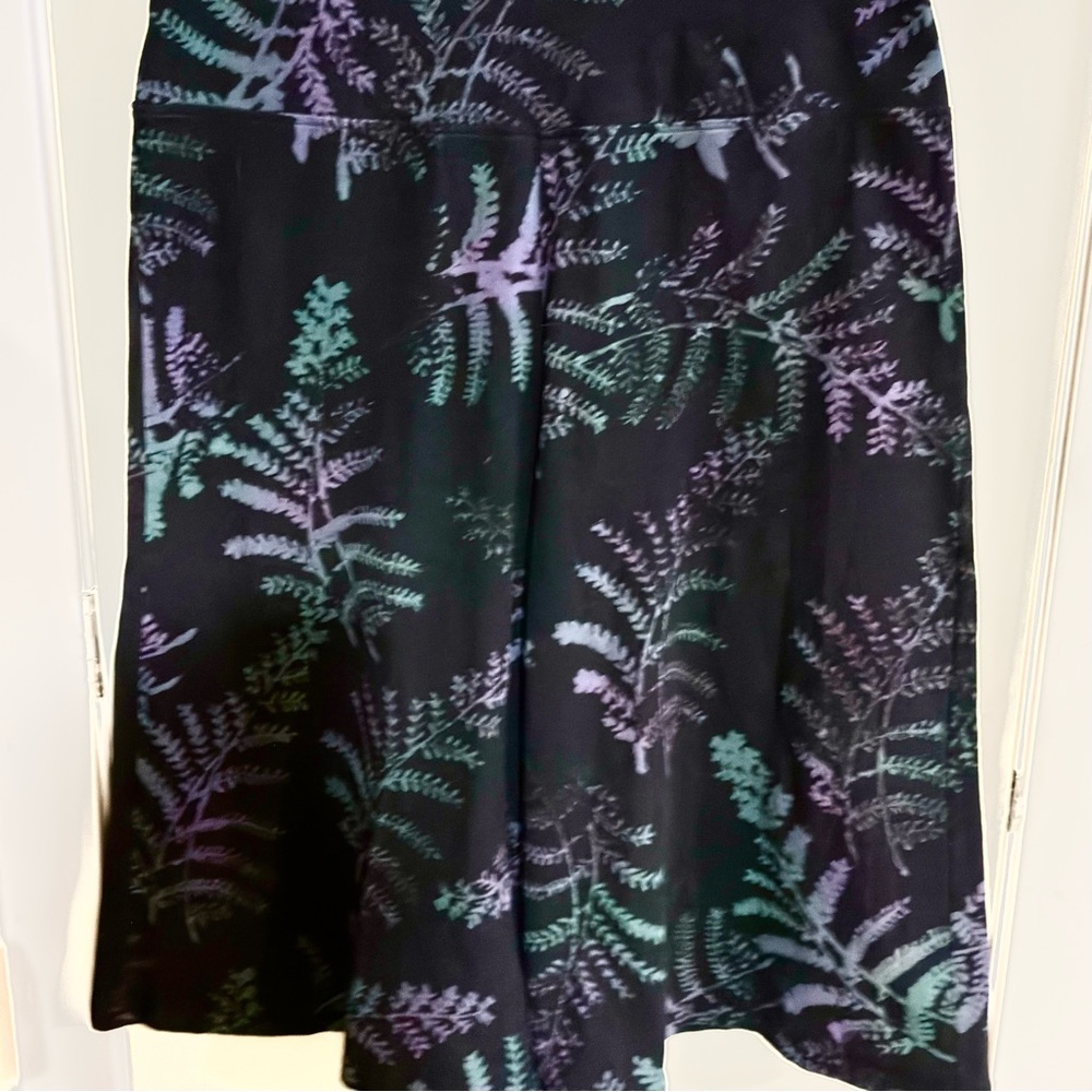 Floral Black and Green Women's Pants